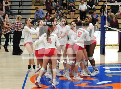Thumbnail 2 in The Woodlands vs. Klein Collins (UIL 6A Quarterfinal Playoff) photogallery.