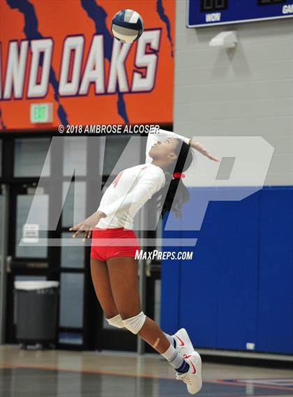 Thumbnail 1 in The Woodlands vs. Klein Collins (UIL 6A Quarterfinal Playoff) photogallery.
