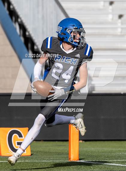 Thumbnail 2 in Water Canyon vs Rich (UHSAA 8-player Semifinal) photogallery.