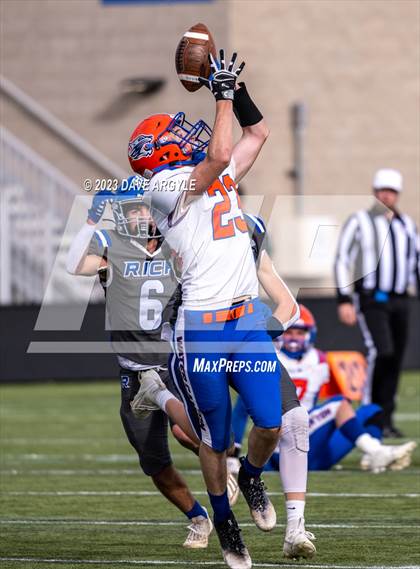 Thumbnail 2 in Water Canyon vs Rich (UHSAA 8-player Semifinal) photogallery.