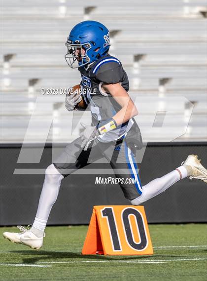 Thumbnail 2 in Water Canyon vs Rich (UHSAA 8-player Semifinal) photogallery.