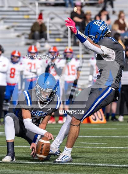 Thumbnail 1 in Water Canyon vs Rich (UHSAA 8-player Semifinal) photogallery.