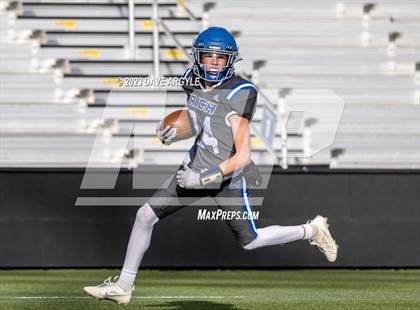 Thumbnail 1 in Water Canyon vs Rich (UHSAA 8-player Semifinal) photogallery.
