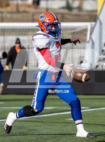 Thumbnail 3 in Water Canyon vs Rich (UHSAA 8-player Semifinal) photogallery.