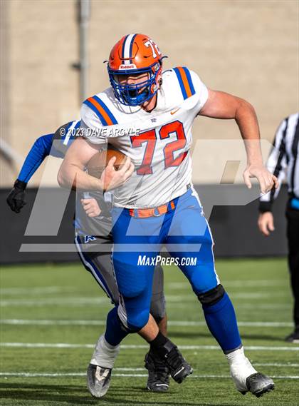 Thumbnail 1 in Water Canyon vs Rich (UHSAA 8-player Semifinal) photogallery.