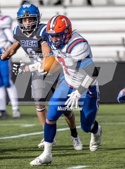 Thumbnail 2 in Water Canyon vs Rich (UHSAA 8-player Semifinal) photogallery.