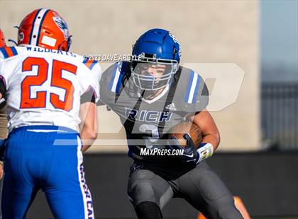Thumbnail 2 in Water Canyon vs Rich (UHSAA 8-player Semifinal) photogallery.
