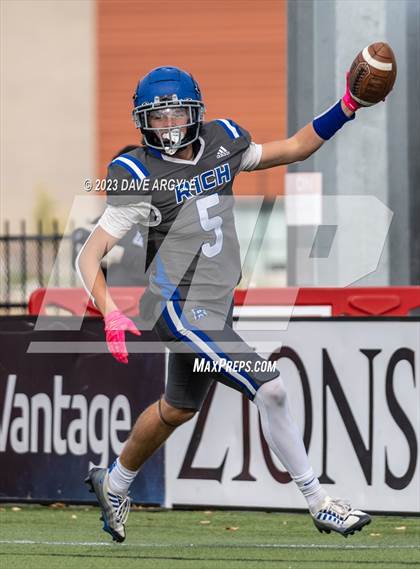 Thumbnail 1 in Water Canyon vs Rich (UHSAA 8-player Semifinal) photogallery.