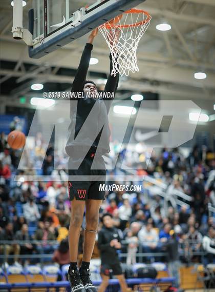 Thumbnail 2 in Fairfax vs Westchester (CIF LACS Open Division Finals) photogallery.