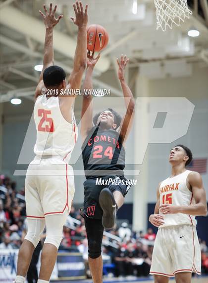 Thumbnail 2 in Fairfax vs Westchester (CIF LACS Open Division Finals) photogallery.