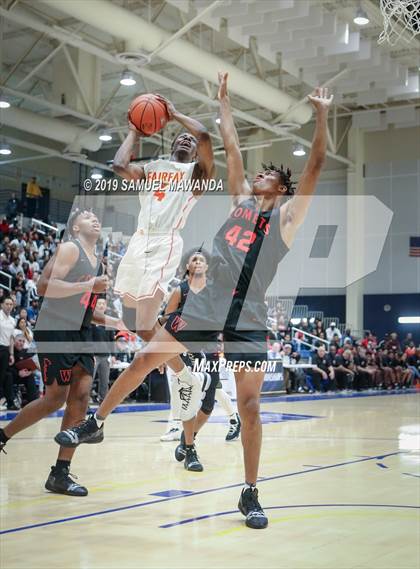 Thumbnail 2 in Fairfax vs Westchester (CIF LACS Open Division Finals) photogallery.