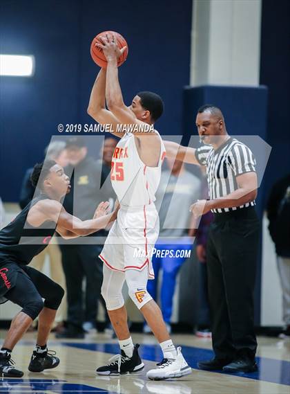 Thumbnail 3 in Fairfax vs Westchester (CIF LACS Open Division Finals) photogallery.
