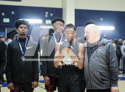 Thumbnail 2 in Fairfax vs Westchester (CIF LACS Open Division Finals) photogallery.