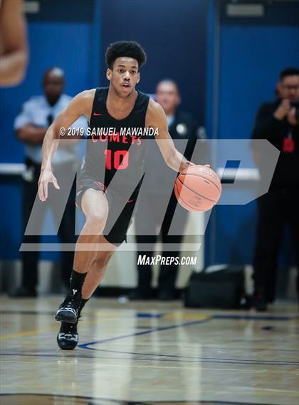 Thumbnail 2 in Fairfax vs Westchester (CIF LACS Open Division Finals) photogallery.