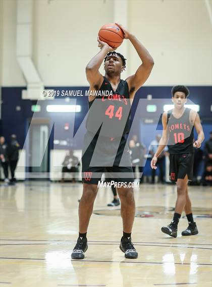 Thumbnail 2 in Fairfax vs Westchester (CIF LACS Open Division Finals) photogallery.