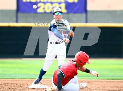 Thumbnail 2 in Cherokee Trail vs. Boulder Creek photogallery.