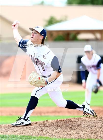 Thumbnail 1 in Cherokee Trail vs. Boulder Creek photogallery.