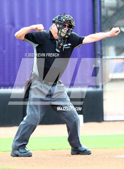 Thumbnail 2 in Cherokee Trail vs. Boulder Creek photogallery.