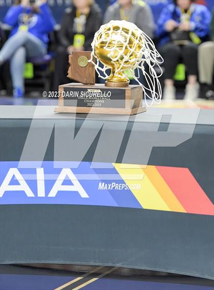 Thumbnail 2 in Sunrise Mountain vs Canyon View (AIA 5A Final) photogallery.