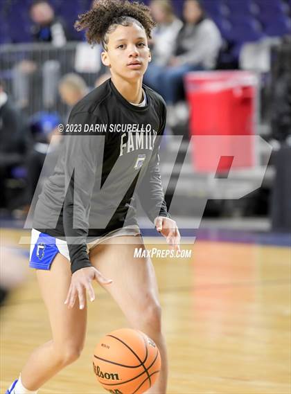 Thumbnail 3 in Sunrise Mountain vs Canyon View (AIA 5A Final) photogallery.
