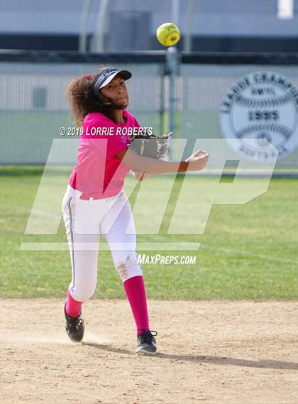 Thumbnail 2 in Centennial @ Stockdale photogallery.