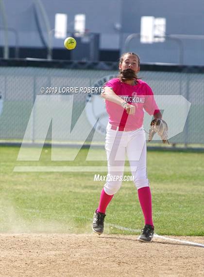 Thumbnail 1 in Centennial @ Stockdale photogallery.