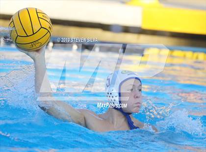 Thumbnail 3 in Grossmont vs. Point Loma (CIF SDS D1 Quarterfinal) photogallery.