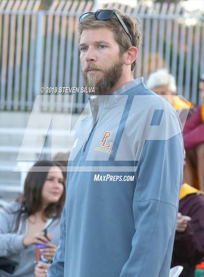 Thumbnail 1 in Grossmont vs. Point Loma (CIF SDS D1 Quarterfinal) photogallery.