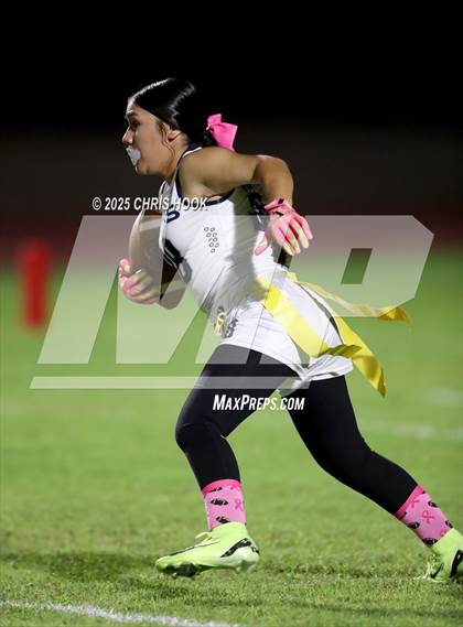 Thumbnail 1 in Pueblo @ Flowing Wells photogallery.