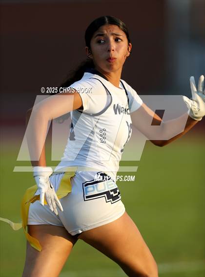 Thumbnail 1 in Pueblo @ Flowing Wells photogallery.