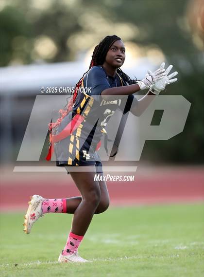 Thumbnail 1 in Pueblo @ Flowing Wells photogallery.