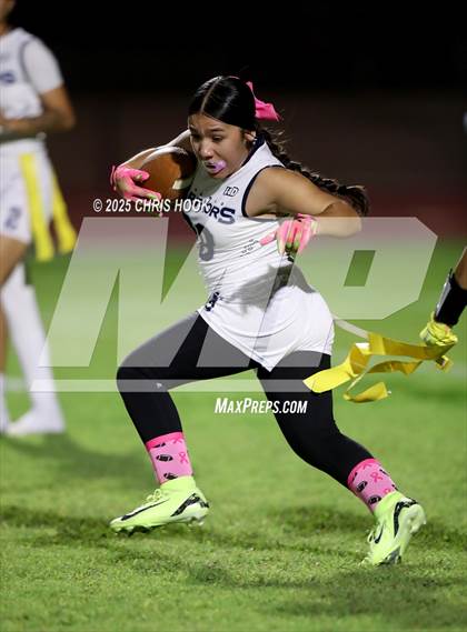 Thumbnail 1 in Pueblo @ Flowing Wells photogallery.