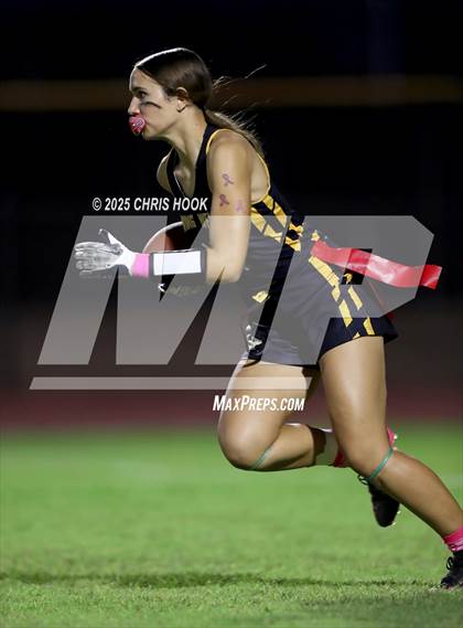 Thumbnail 1 in Pueblo @ Flowing Wells photogallery.