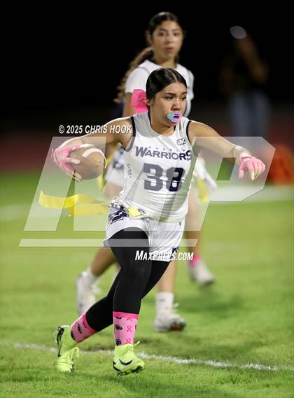 Thumbnail 1 in Pueblo @ Flowing Wells photogallery.