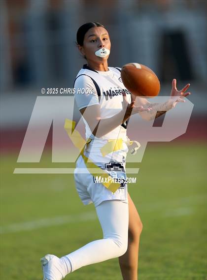 Thumbnail 1 in Pueblo @ Flowing Wells photogallery.