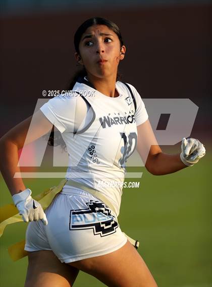 Thumbnail 2 in Pueblo @ Flowing Wells photogallery.