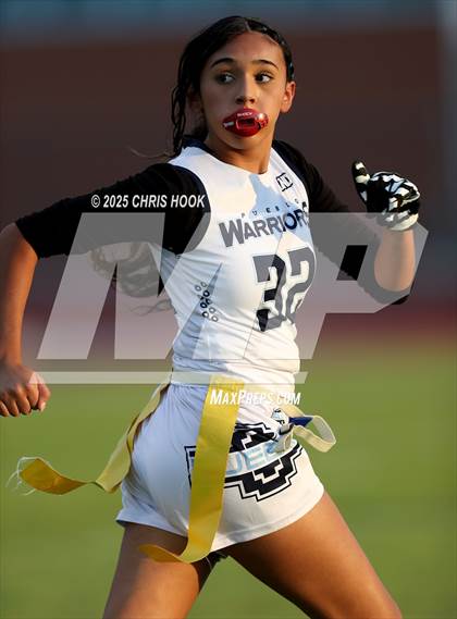 Thumbnail 2 in Pueblo @ Flowing Wells photogallery.