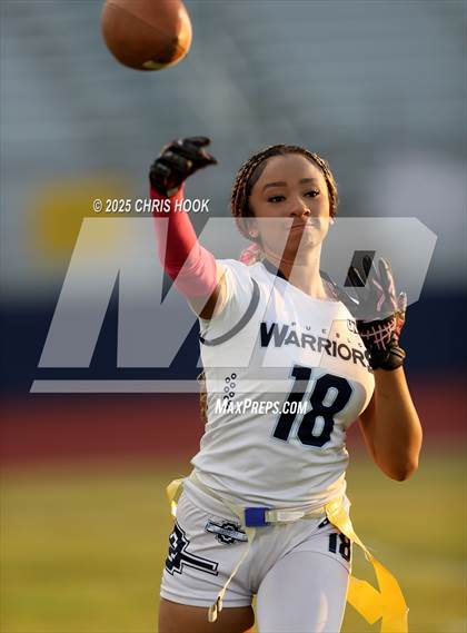 Thumbnail 1 in Pueblo @ Flowing Wells photogallery.