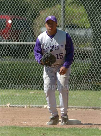 Thumbnail 2 in Laguna Creek vs. Sacramento (Land Park Easter Tournament) photogallery.