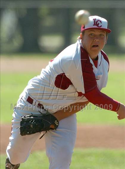 Thumbnail 1 in Laguna Creek vs. Sacramento (Land Park Easter Tournament) photogallery.