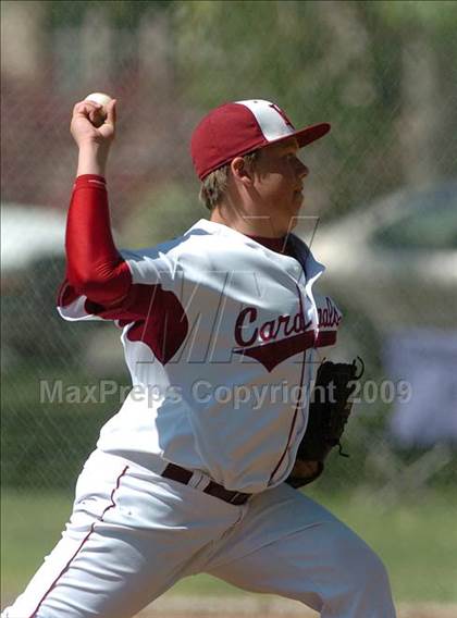 Thumbnail 2 in Laguna Creek vs. Sacramento (Land Park Easter Tournament) photogallery.