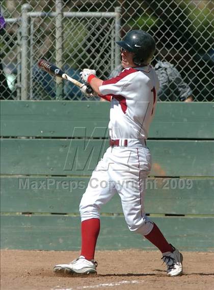 Thumbnail 3 in Laguna Creek vs. Sacramento (Land Park Easter Tournament) photogallery.