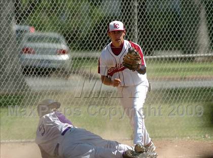 Thumbnail 3 in Laguna Creek vs. Sacramento (Land Park Easter Tournament) photogallery.