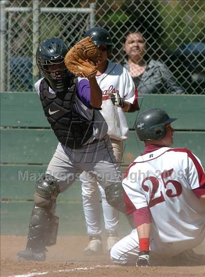 Thumbnail 3 in Laguna Creek vs. Sacramento (Land Park Easter Tournament) photogallery.