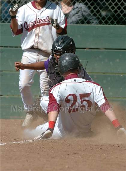 Thumbnail 2 in Laguna Creek vs. Sacramento (Land Park Easter Tournament) photogallery.
