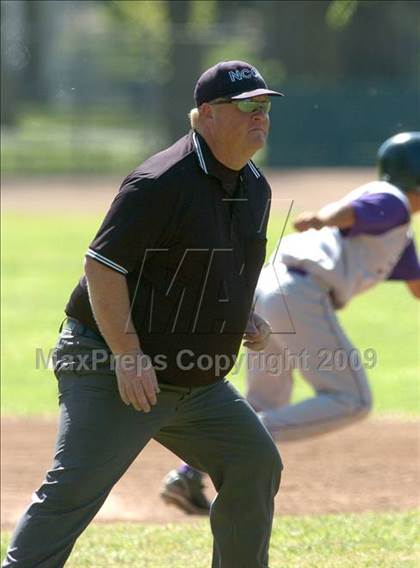 Thumbnail 2 in Laguna Creek vs. Sacramento (Land Park Easter Tournament) photogallery.
