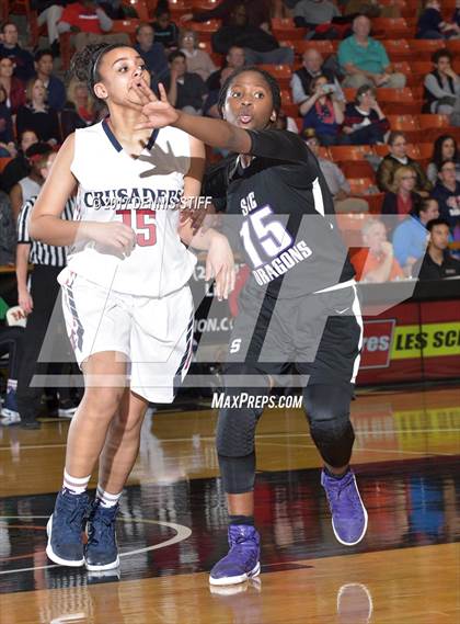 Thumbnail 3 in Modesto Christian vs. Sacramento (CIF SJS D2 Semifinal) photogallery.