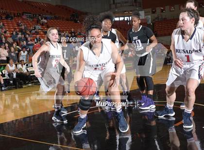 Thumbnail 3 in Modesto Christian vs. Sacramento (CIF SJS D2 Semifinal) photogallery.