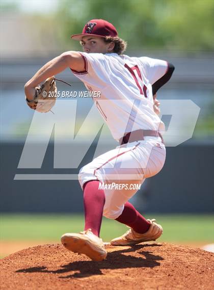 Thumbnail 3 in Destrehan @ E.D. White photogallery.