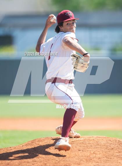 Thumbnail 1 in Destrehan @ E.D. White photogallery.